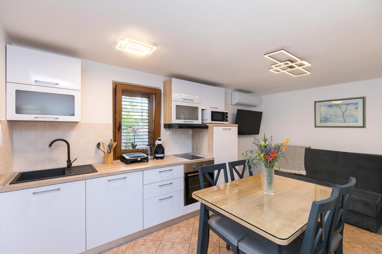 Apartman Lavanda New 2021 Poreč Zewnętrze zdjęcie